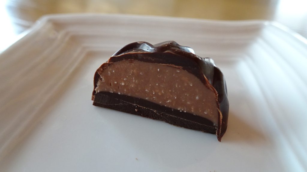 ブルボンの「ハイショコラボーテシリーズ　ココナッツオイル×チョコレート」（8 ）